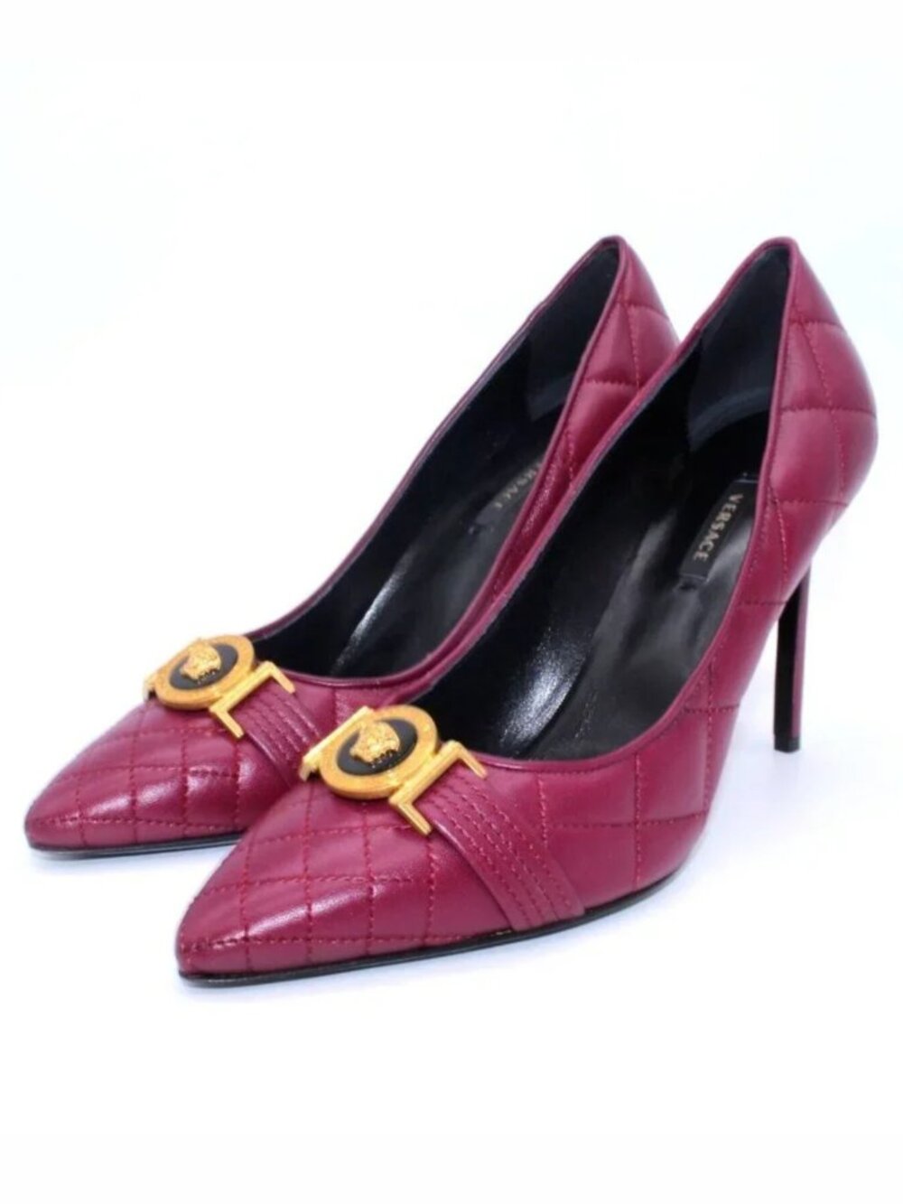 VERSACE Women's Quilted Leather Medusa Buckle Tribute Pumps 40 EU/ 10 US $975